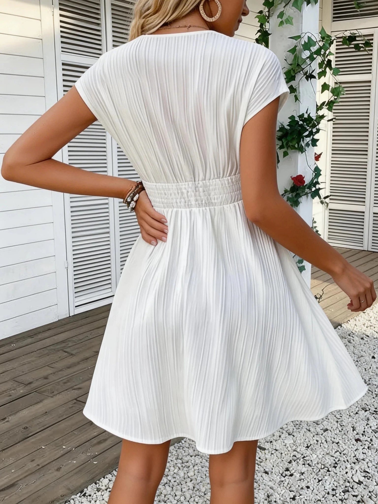 Ilaria French Lace V-Neck Fitted Dress